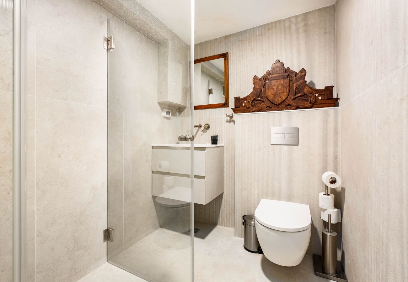 Apartment in Tel Aviv - Jaffa - Designer Gem Secret Patio & Jacuzzi Near Beach by FeelHome