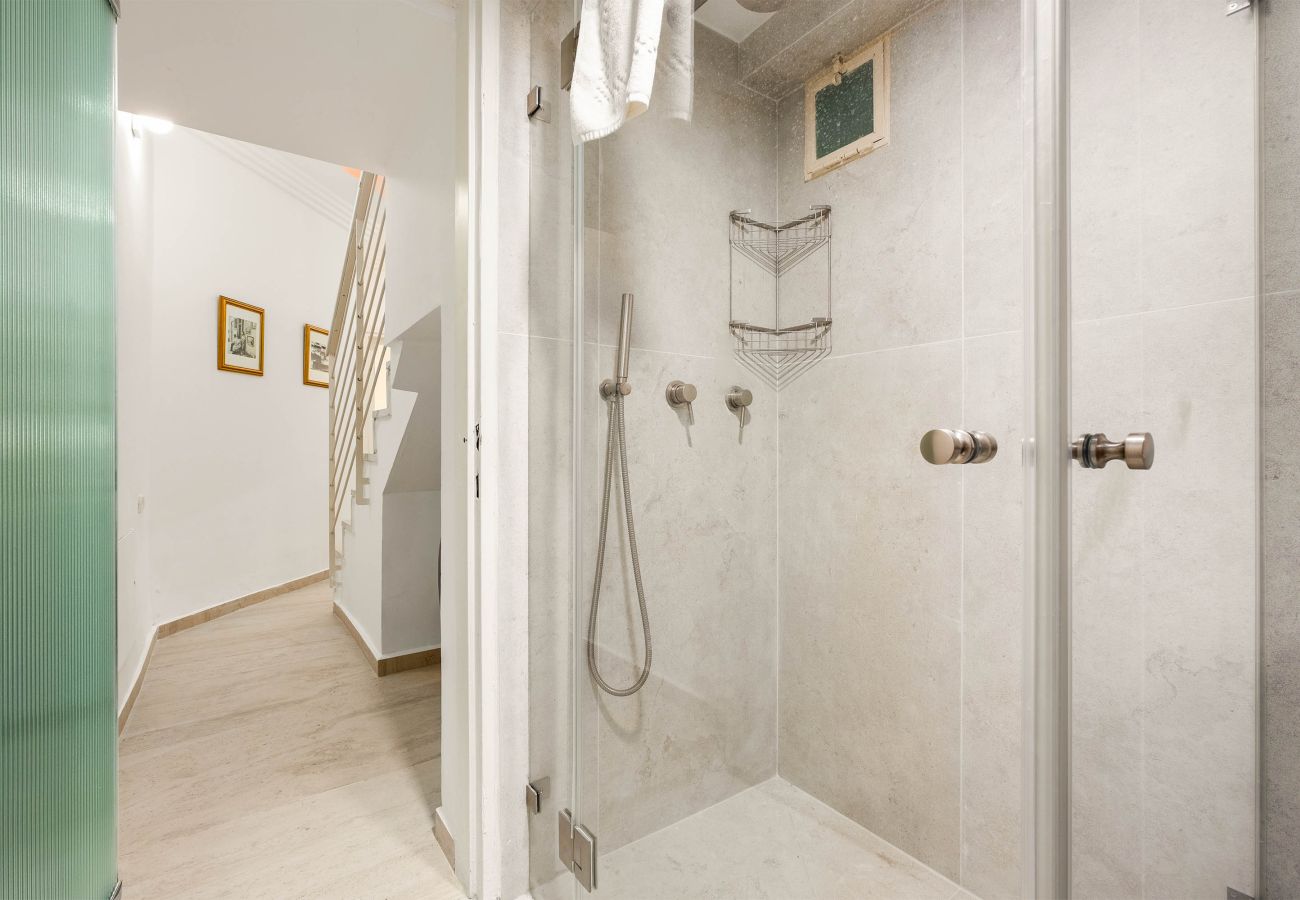 Apartment in Tel Aviv - Jaffa - Designer Gem Secret Patio & Jacuzzi Near Beach by FeelHome