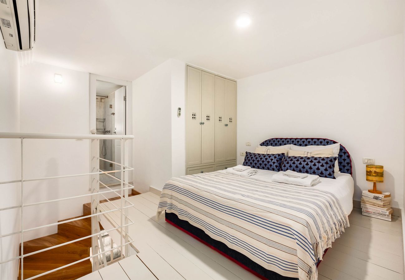 Apartment in Tel Aviv - Jaffa - Designer Gem Secret Patio & Jacuzzi Near Beach by FeelHome