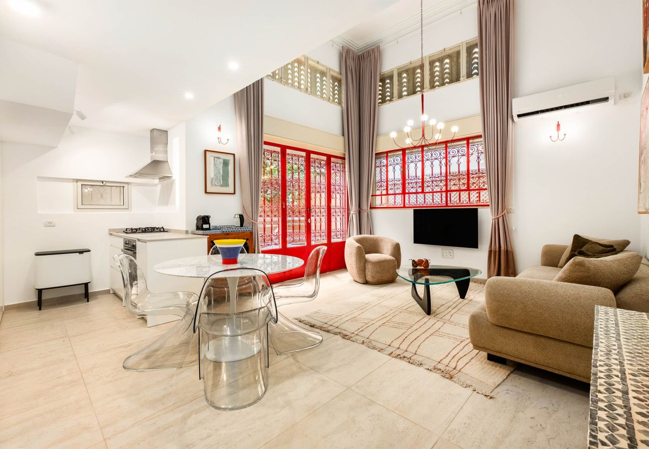 Apartment in Tel Aviv - Jaffa - Designer Gem Secret Patio & Jacuzzi Near Beach by FeelHome