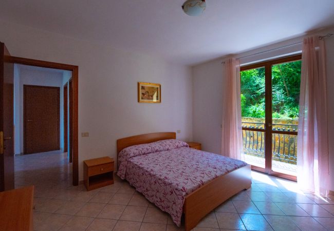 Apartment in Tramonti - Casa Tramonti D'aMare - On the hills of the Amalfi Coast Apartment in Tramonti - Casa Tramonti D'aMare - On the hills of the Amalfi Coast