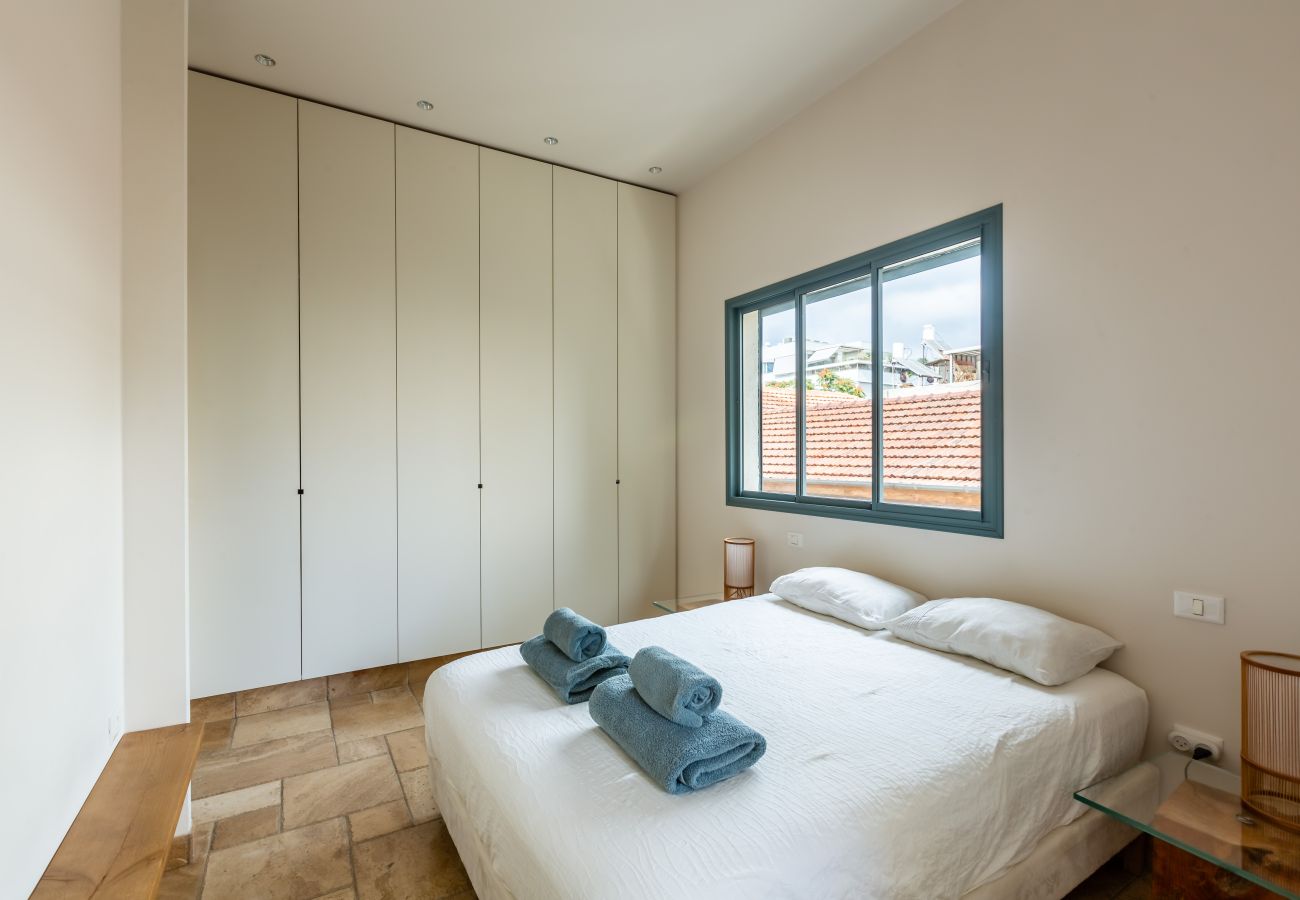 Apartment in Tel Aviv - Jaffa - Classy & Authentic Heart of TLV by FeelHome