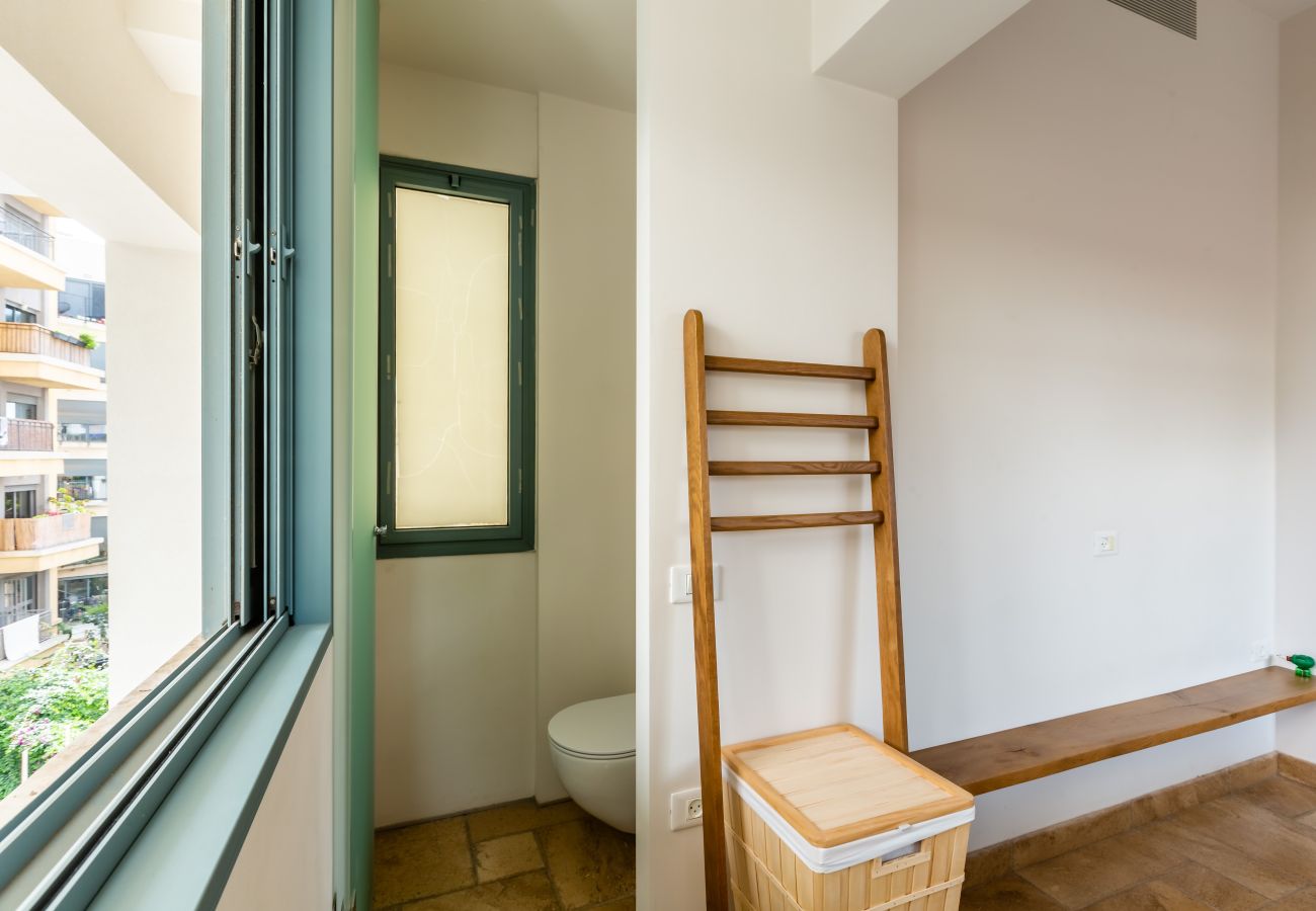 Apartment in Tel Aviv - Jaffa - Classy & Authentic Heart of TLV by FeelHome