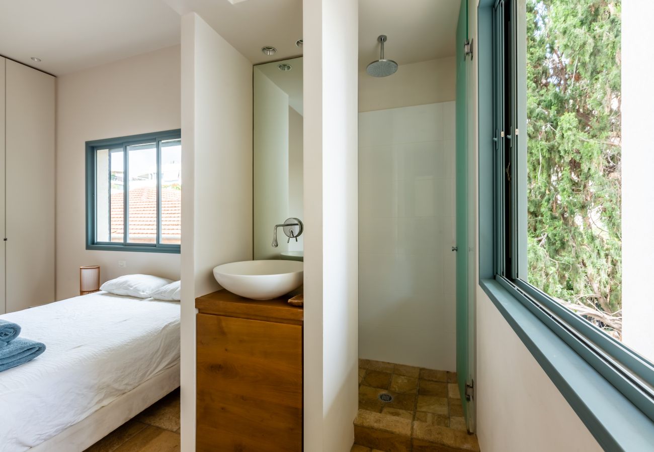 Apartment in Tel Aviv - Jaffa - Classy & Authentic Heart of TLV by FeelHome