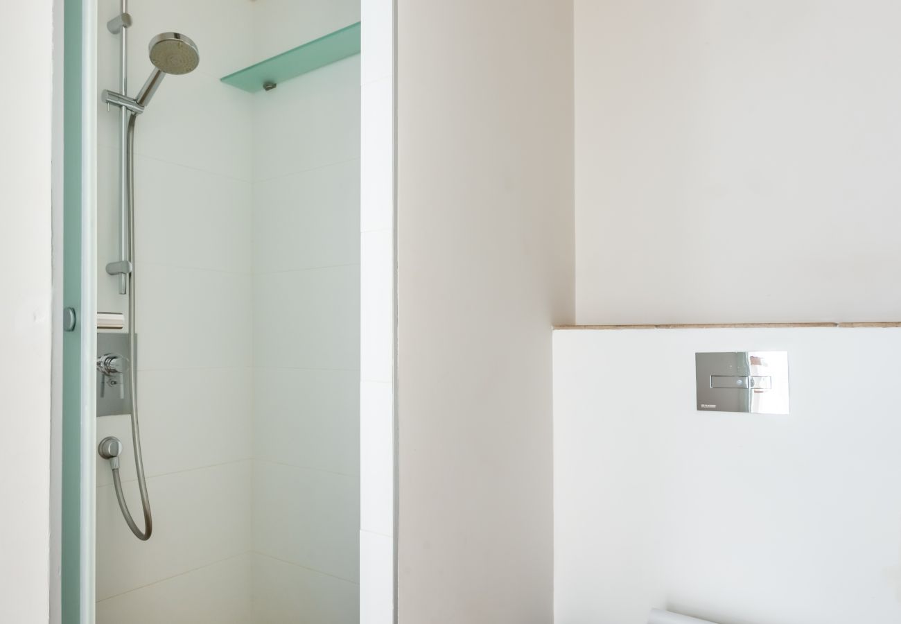 Apartment in Tel Aviv - Jaffa - Classy & Authentic Heart of TLV by FeelHome