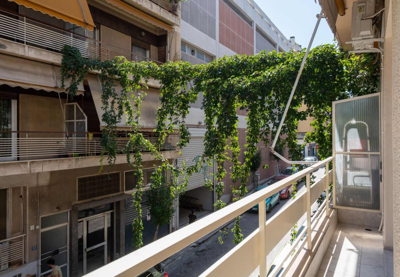 Apartment in Athens - Pratinou 61