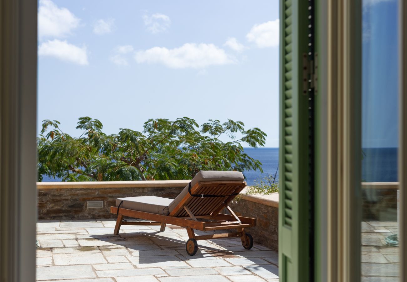 Villa in Andros - Entire Beachfront villa in Andros 