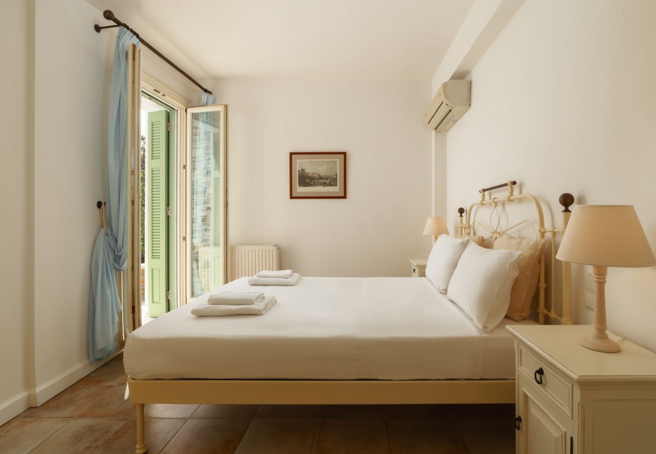 Villa in Andros - Entire Beachfront villa in Andros 
