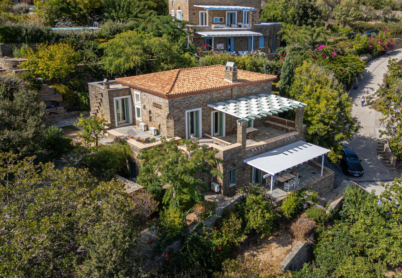 Villa in Andros - Entire Beachfront villa in Andros 