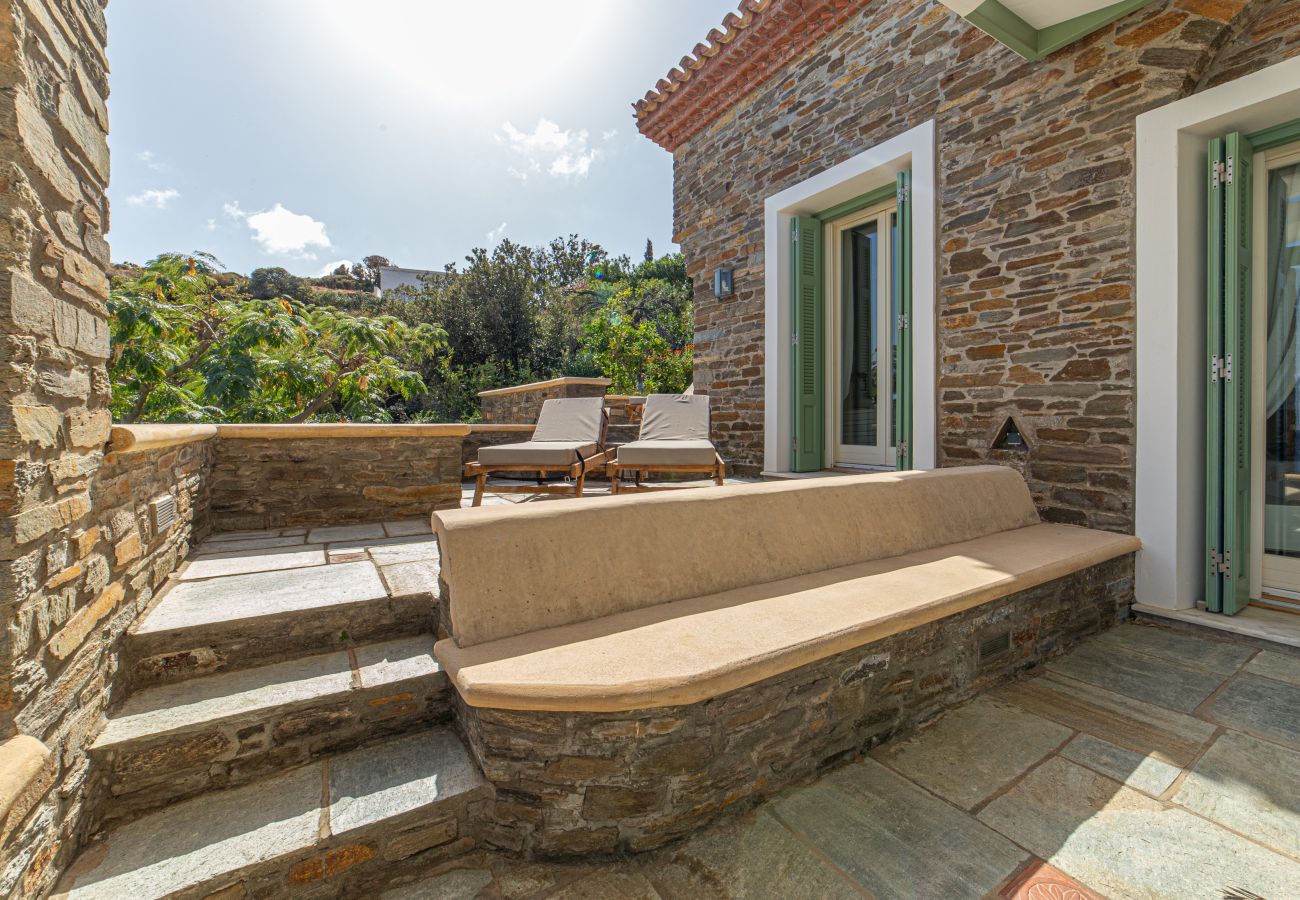 Villa in Andros - Entire Beachfront villa in Andros 