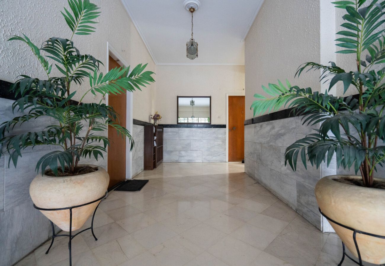 Apartment in Athens - Stilponos 13