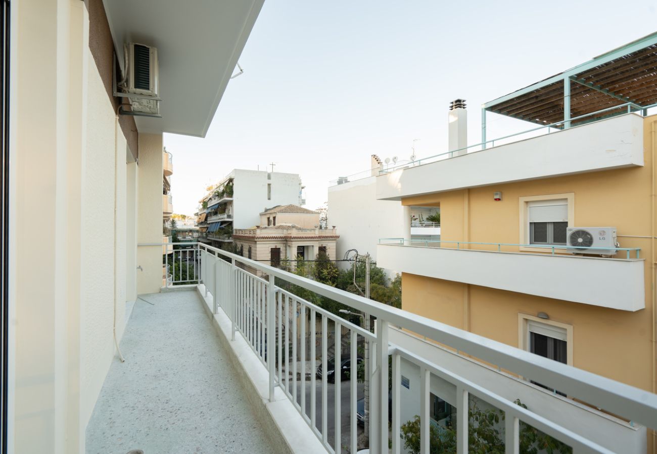 Apartment in Athens - Stilponos 13