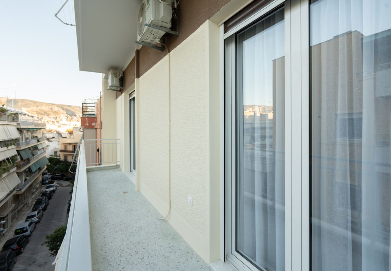 Apartment in Athens - Stilponos 13