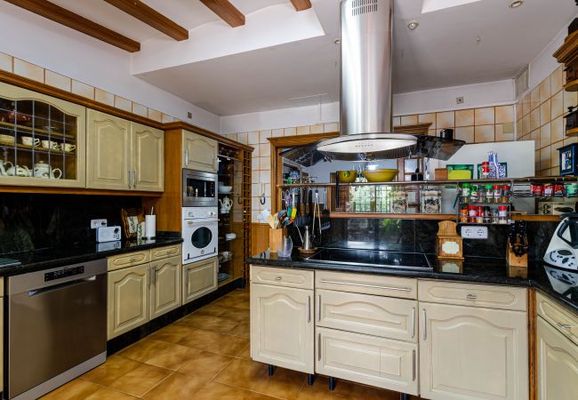 Villa in Lloseta - YourHouse Tramontana Villa in Lloseta - YourHouse Tramontana