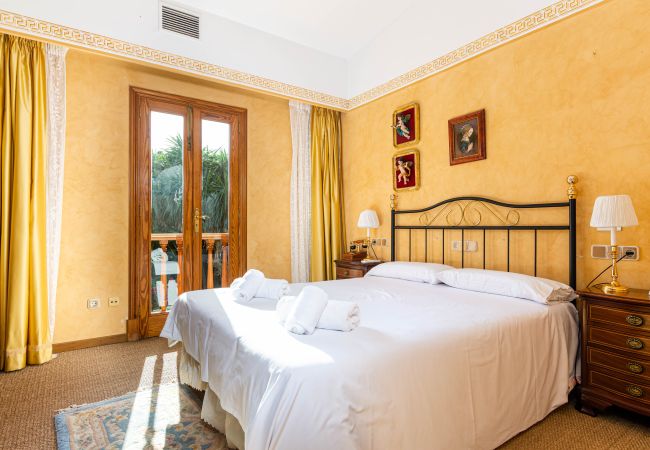 Villa in Lloseta - YourHouse Tramontana Villa in Lloseta - YourHouse Tramontana