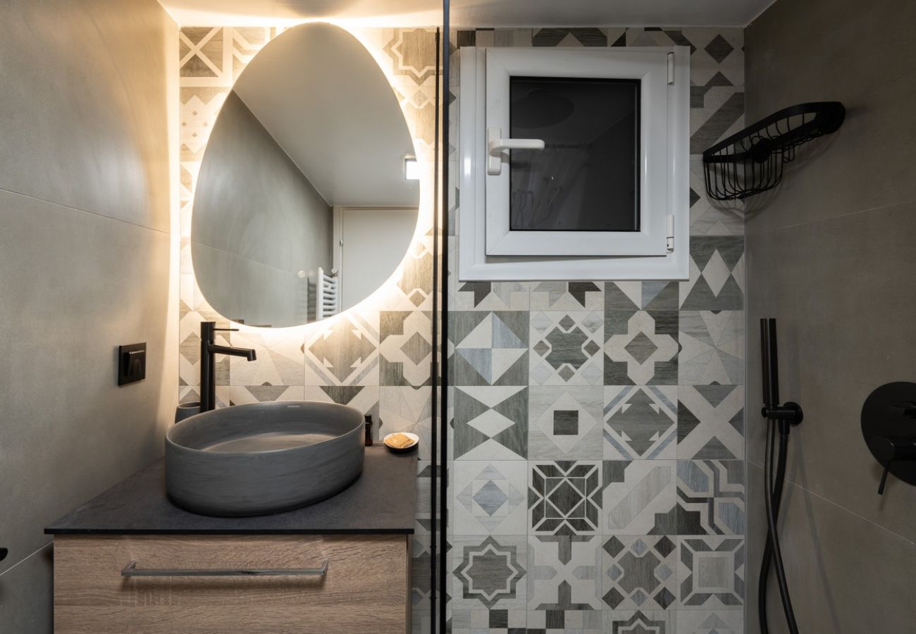 Apartment in Athens - Dimitrakopoulou 95