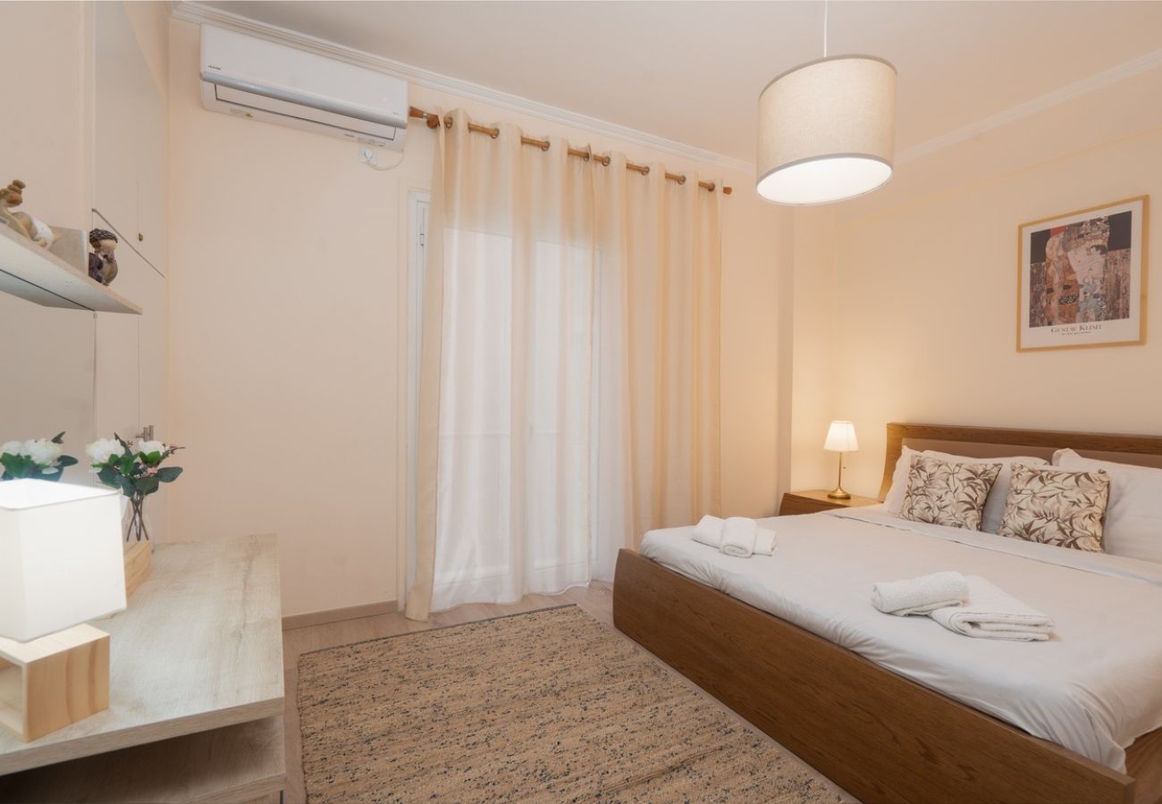 Apartment in Athens - Dimitrakopoulou 95