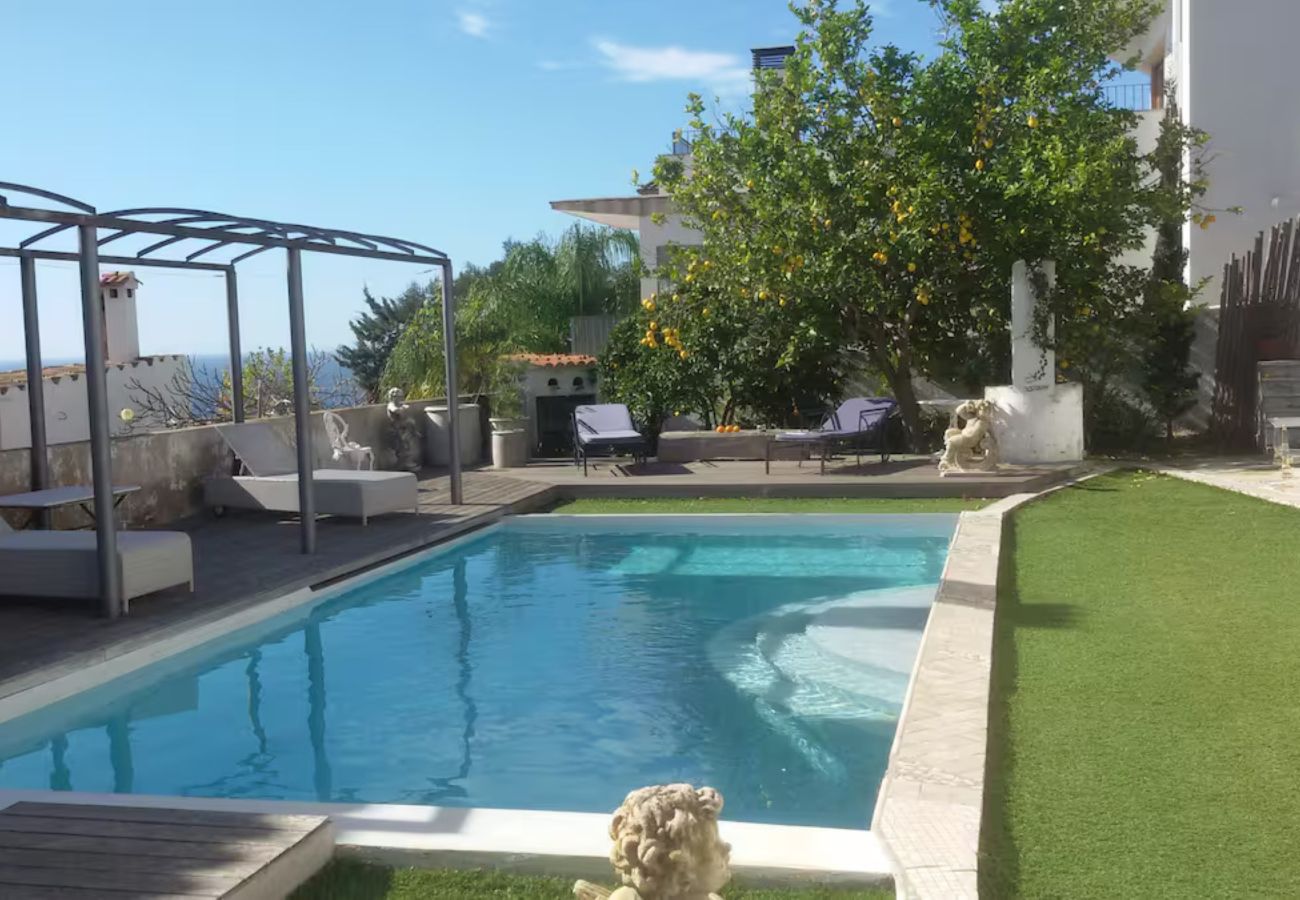 Chalet in Cala Mayor - Chalet Torre Blanca