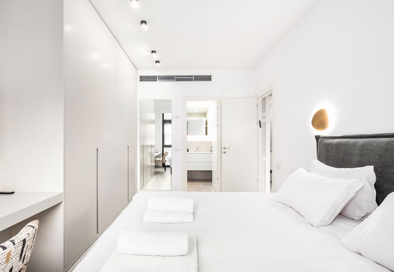 Apartment in Tel Aviv - Jaffa - Luxury 3BR Next to Geula Beach by FeelHome