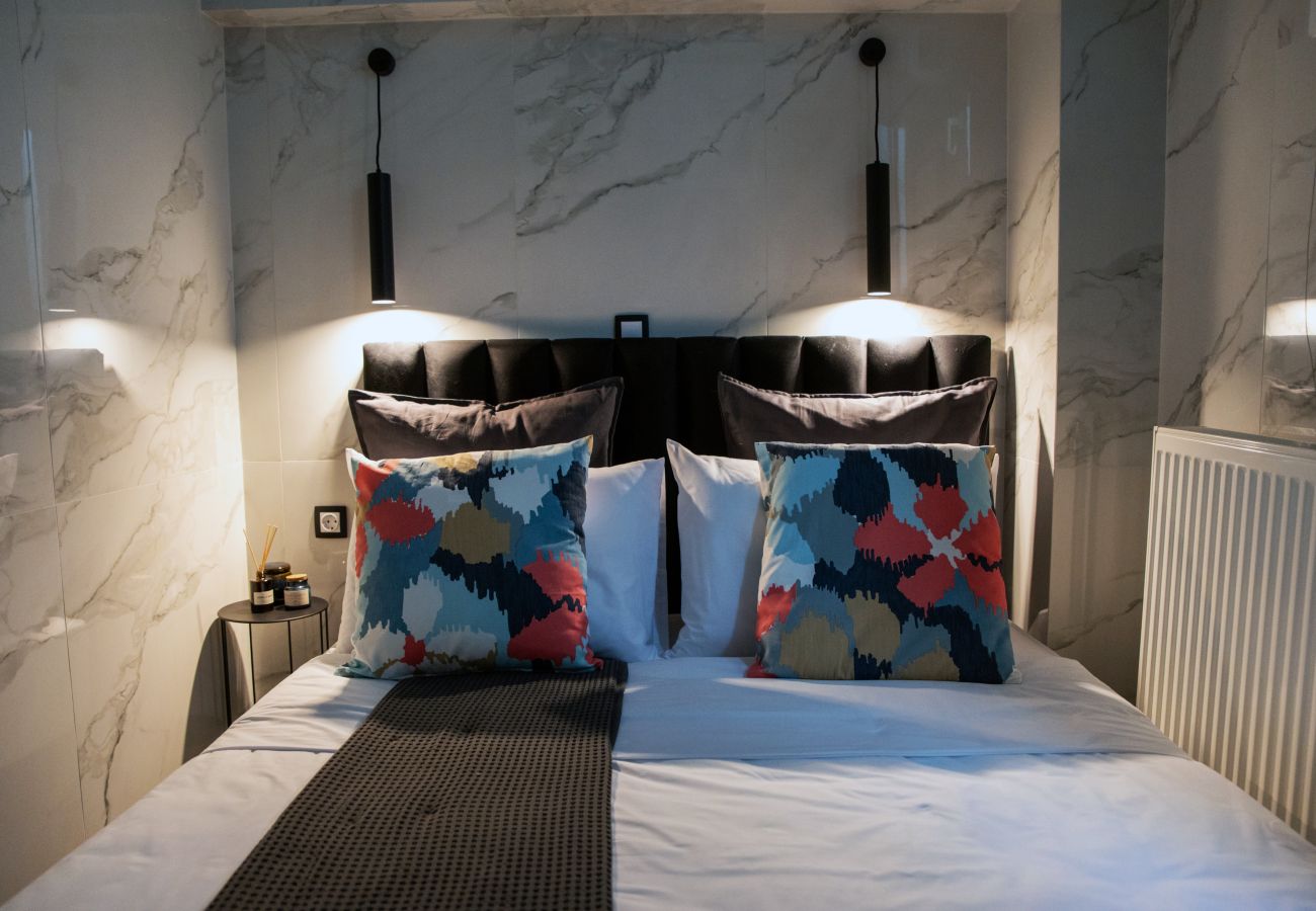 Apartment in Athens - A Rare Gem Near Acropolis in Koukaki