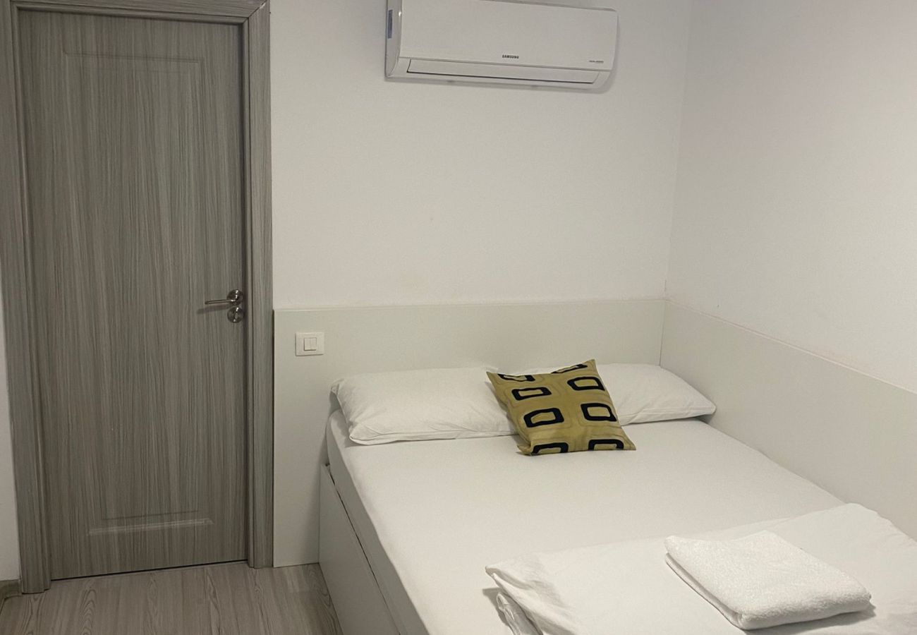 Studio in Bucharest - Continetal Studio