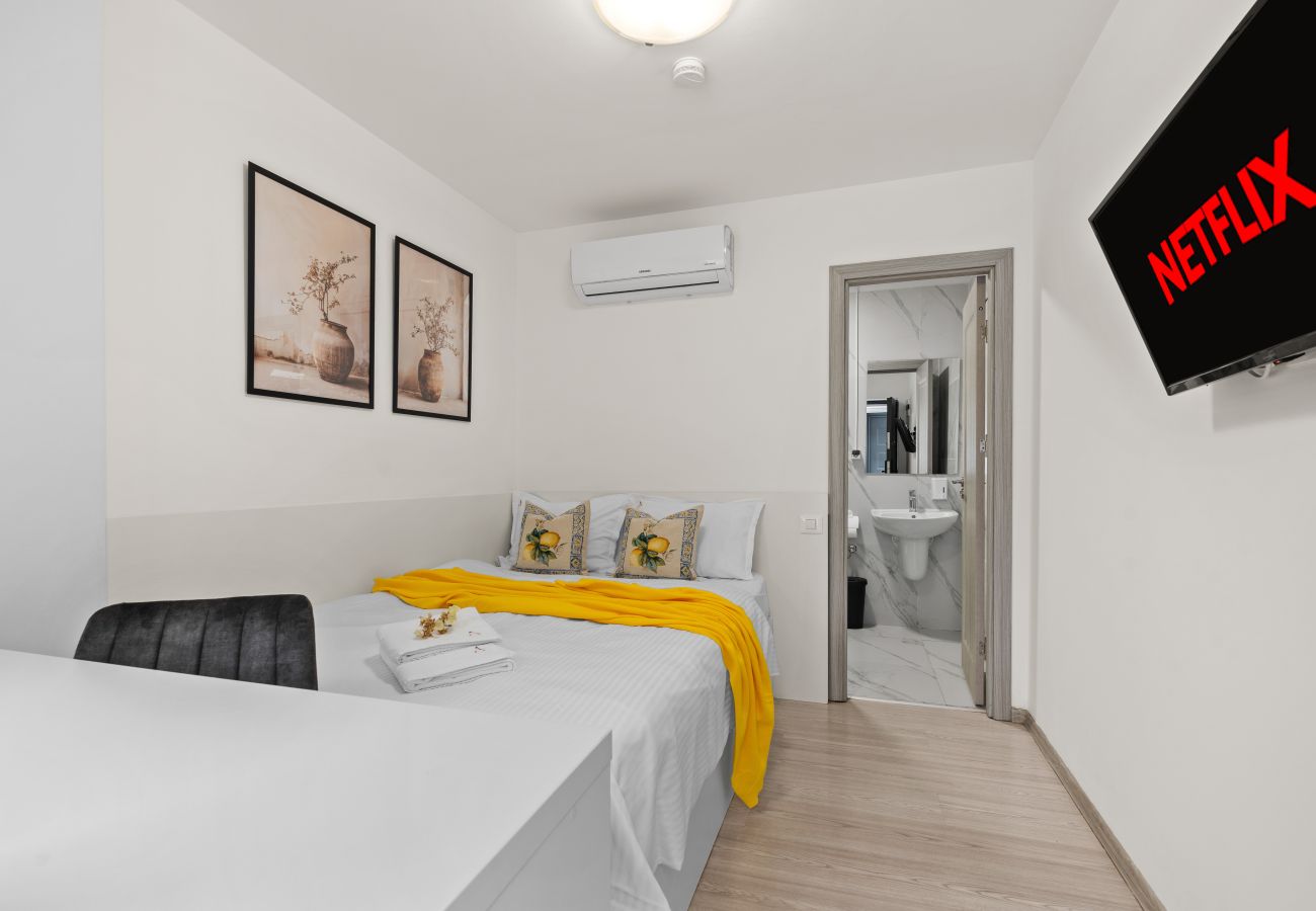 Studio in Bucharest - Continental Studio