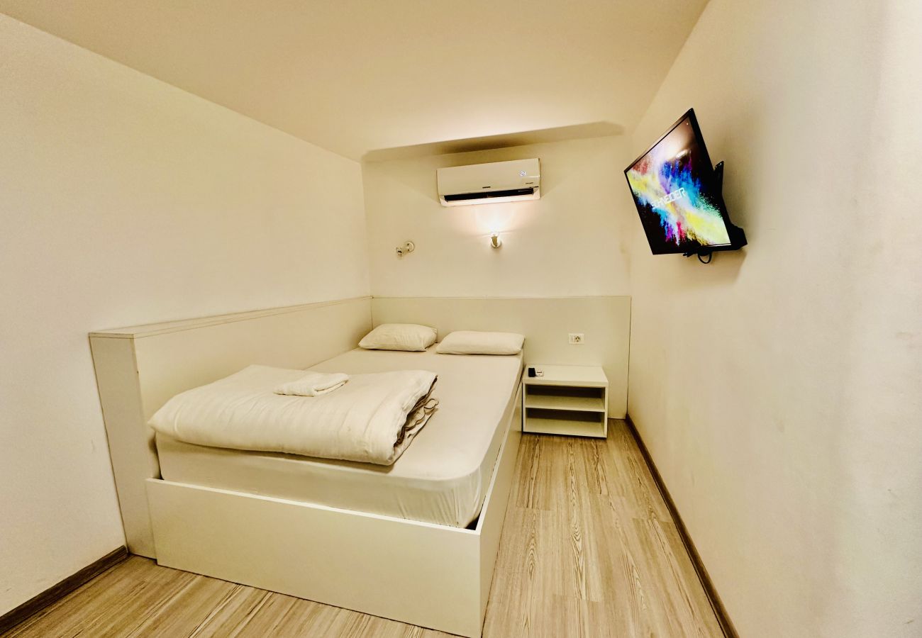 Studio in Bucharest - Continetal Studio