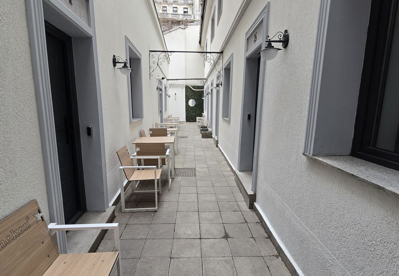 Studio in Bucharest - Continetal studio
