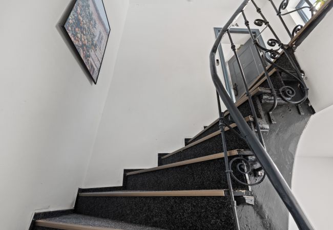 Apartment in Bucharest - Old Town Comfort Apartment in Bucharest - Old Town Comfort