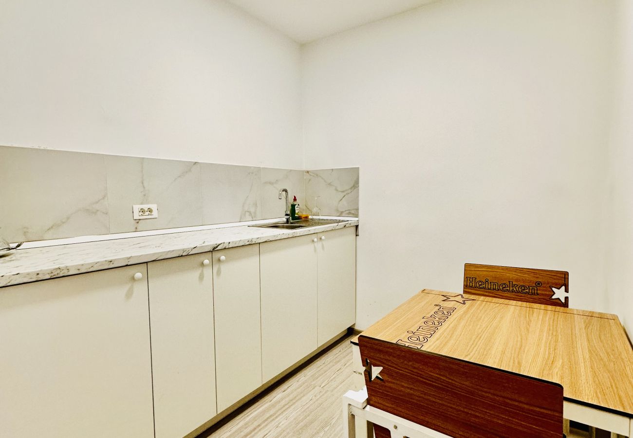Apartment in Bucharest - Family Old Town Quad