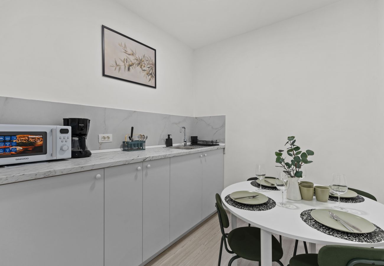 Apartment in Bucharest - Family Old Town Quad
