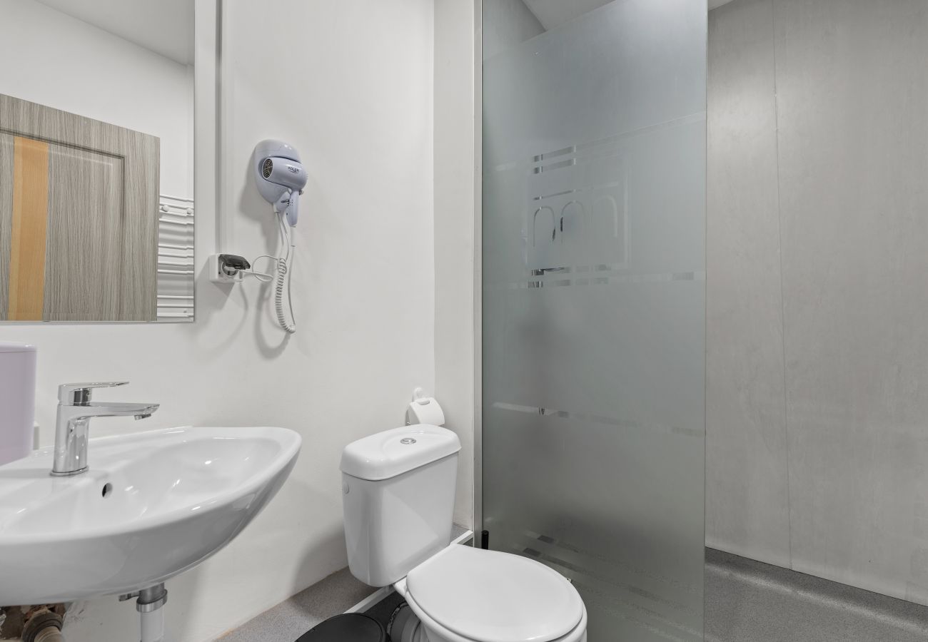 Apartment in Bucharest - Family Old Town Quad