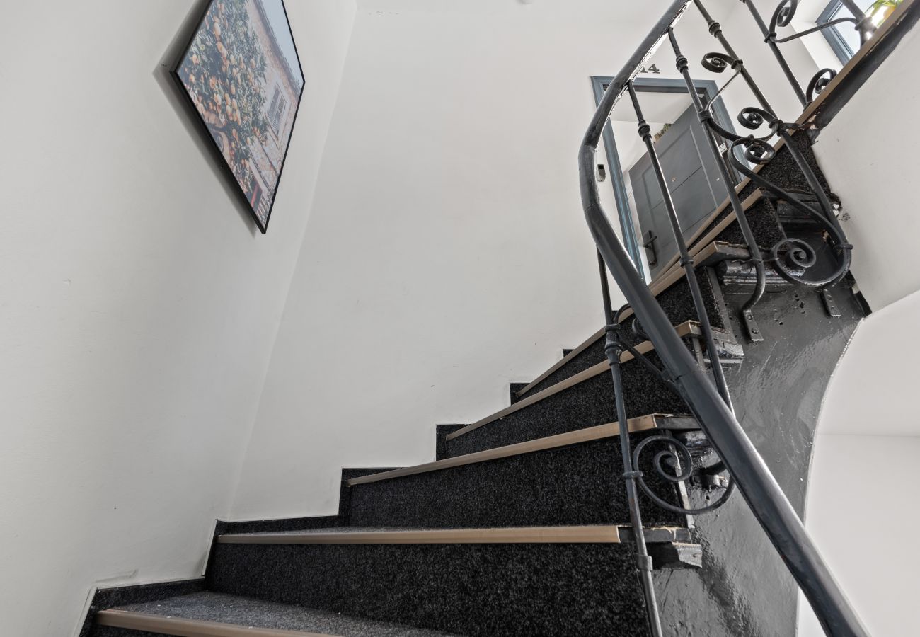 Apartment in Bucharest - Family Old Town Quad