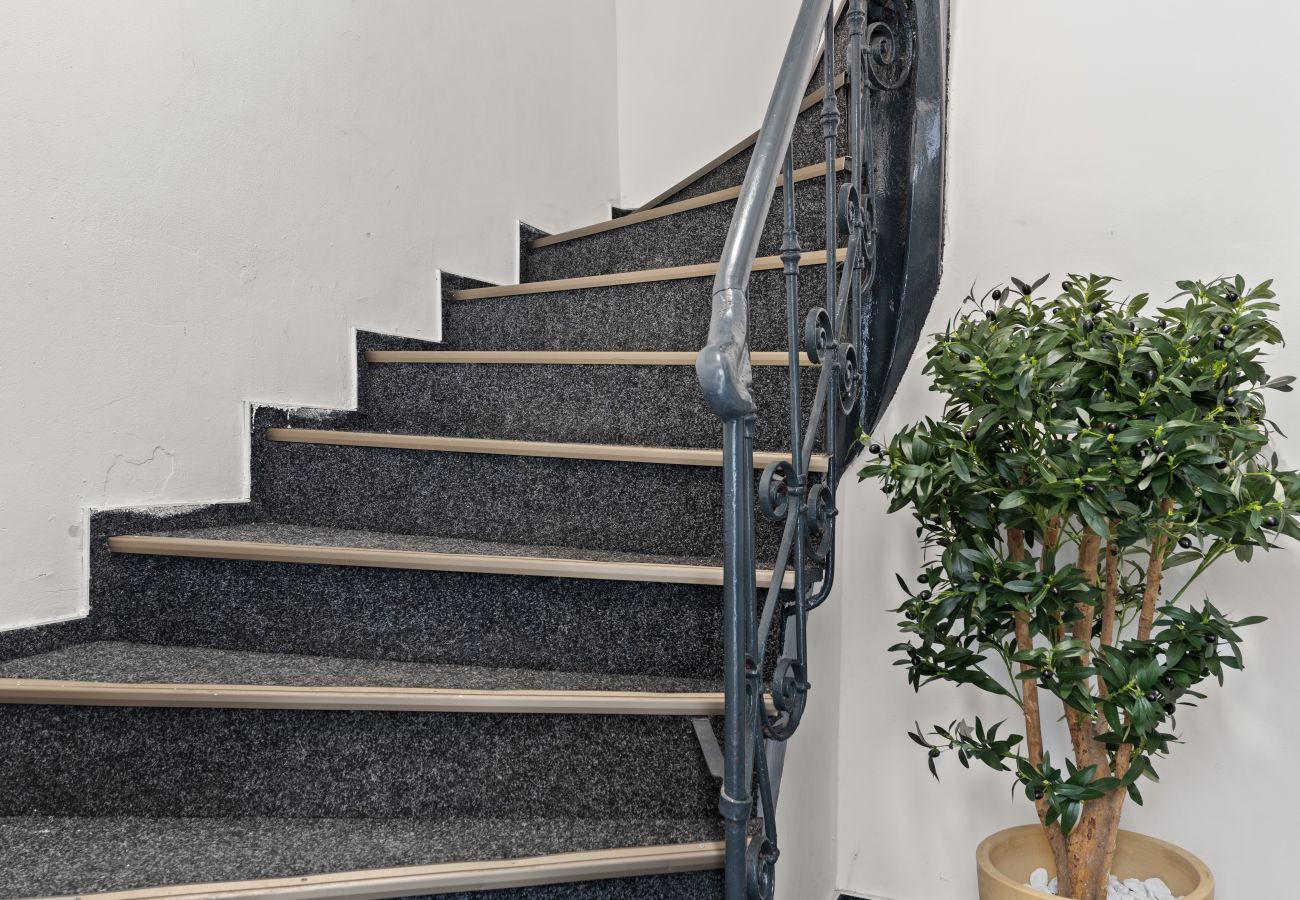 Apartment in Bucharest - Family Old Town Quad