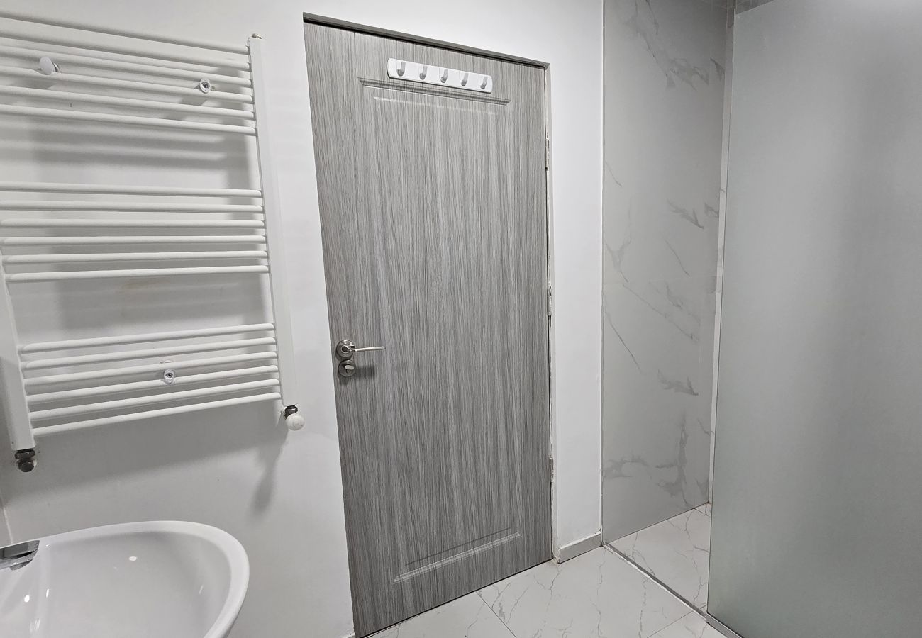 Apartment in Bucharest - Continetal studio
