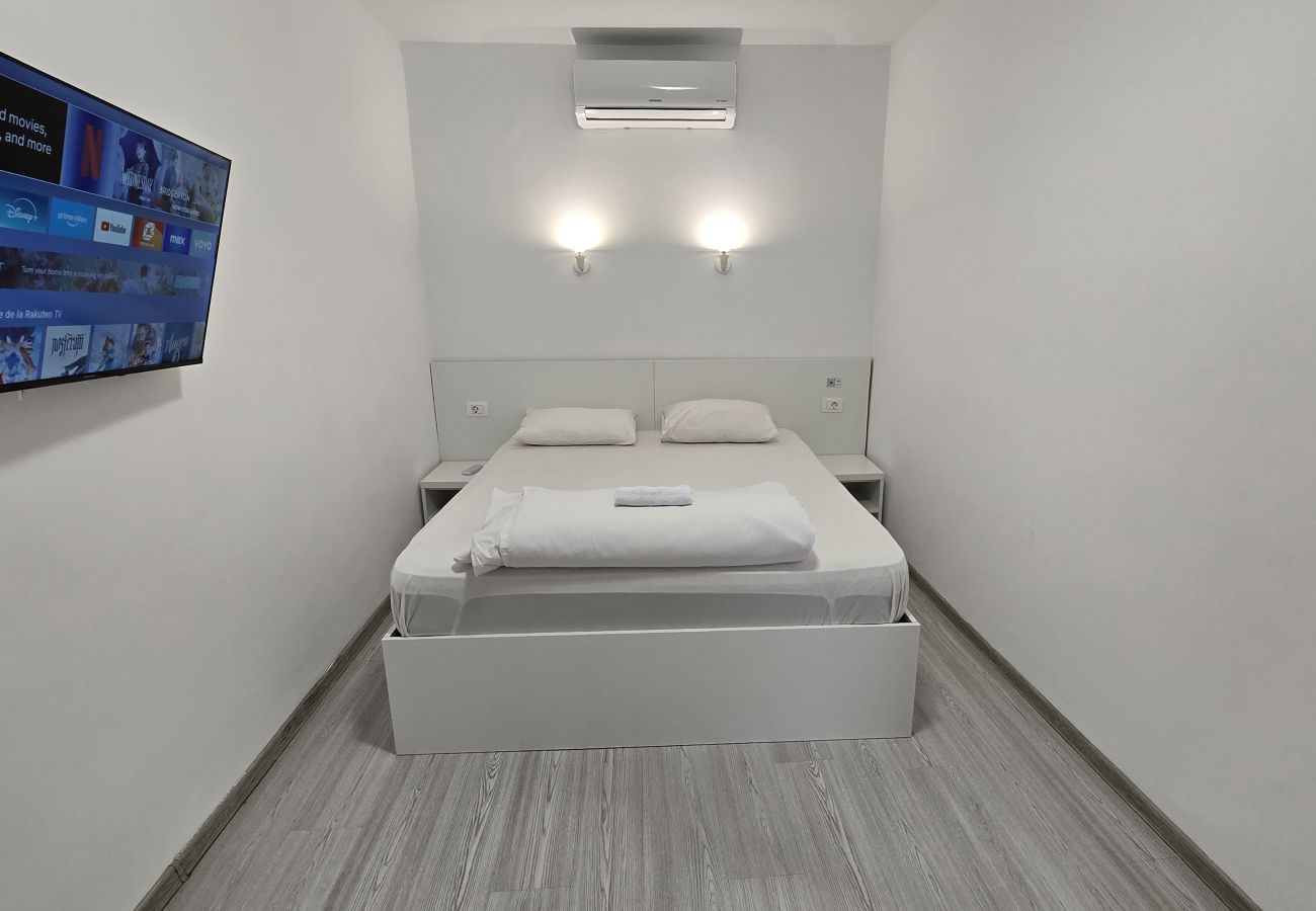 Studio in Bucharest - Continetal Standard Studio