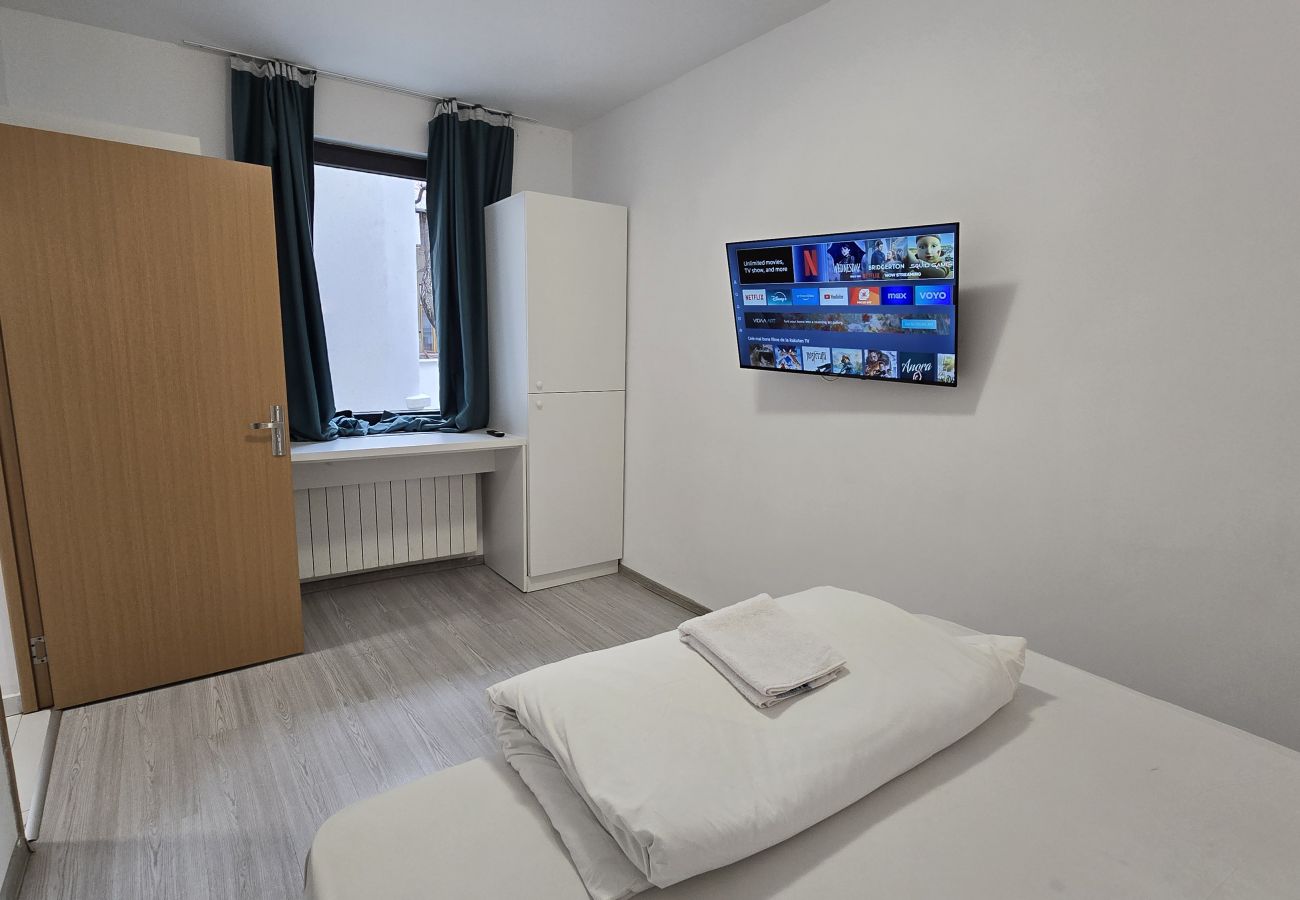 Studio in Bucharest - Continetal Standard Studio