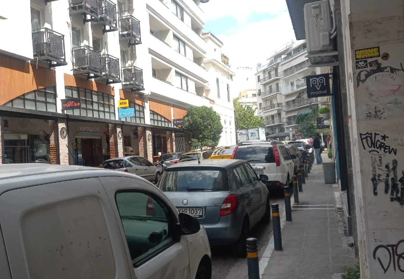 Apartment in Athens - Dimitrakopoulou 4