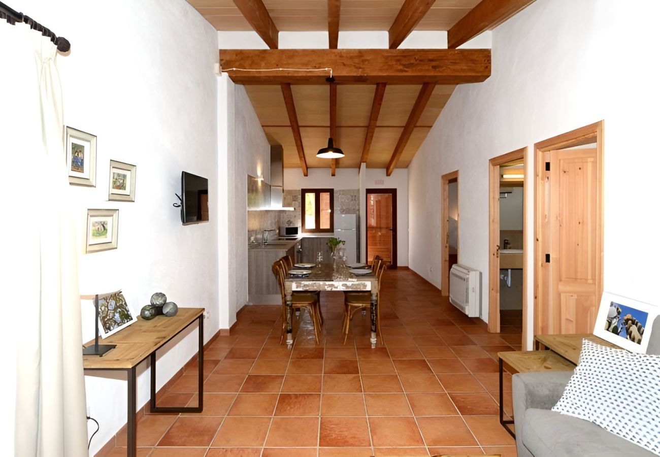 Apartment in Lloret de Vistalegre - YourHouse Agorturismo Can Porretí La Figuera