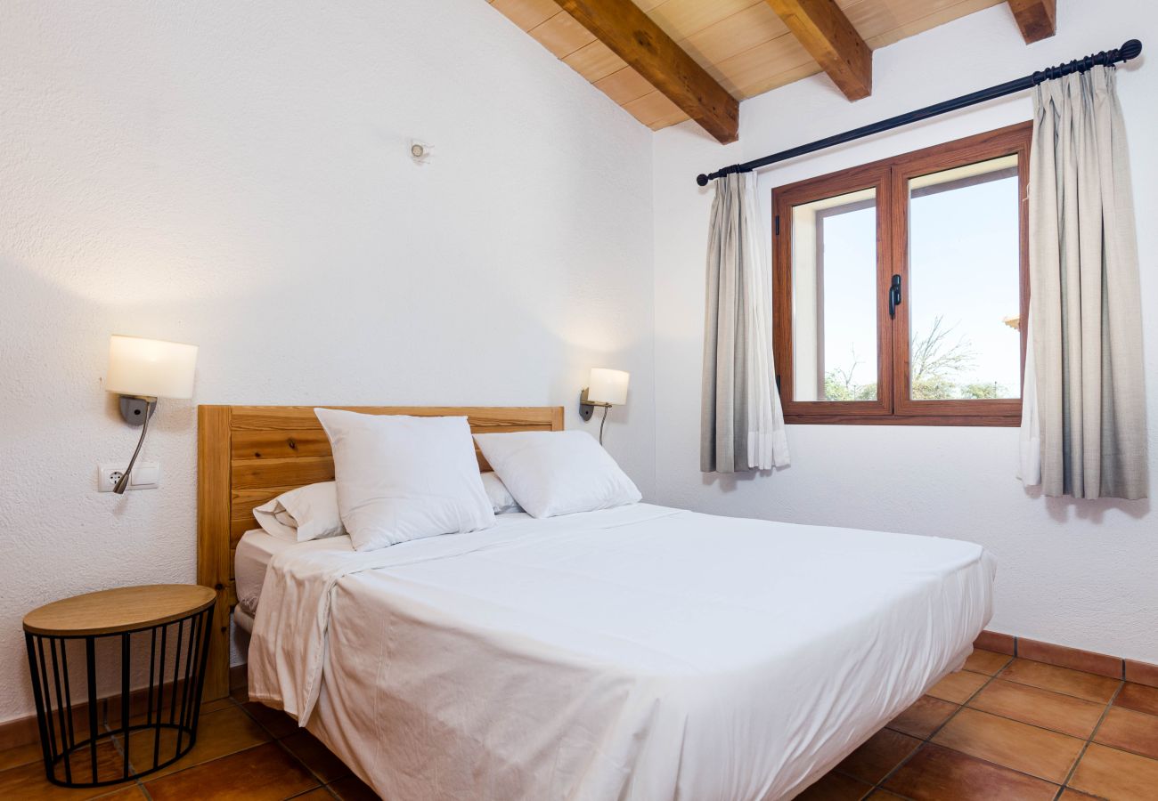 Apartment in Lloret de Vistalegre - YourHouse Agorturismo Can Porretí La Figuera