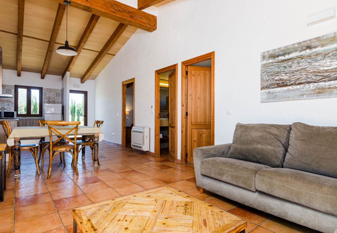 Apartment in Lloret de Vistalegre - YourHouse Agorturismo Can Porretí La Figuera