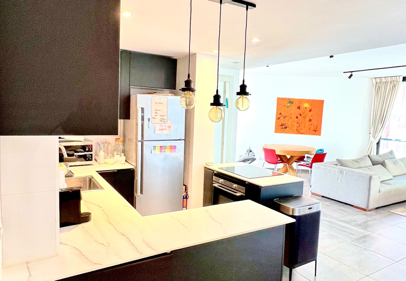 Apartment in Tel Aviv - Jaffa - Bright and Hype 2BR in Florentin by FeelHome