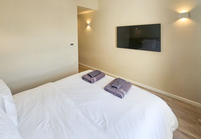 Villa in Herzliya - MAMAD Luxury New Villa with Private Pool by FeelHome Villa in Herzliya - MAMAD Luxury New Villa with Private Pool by FeelHome