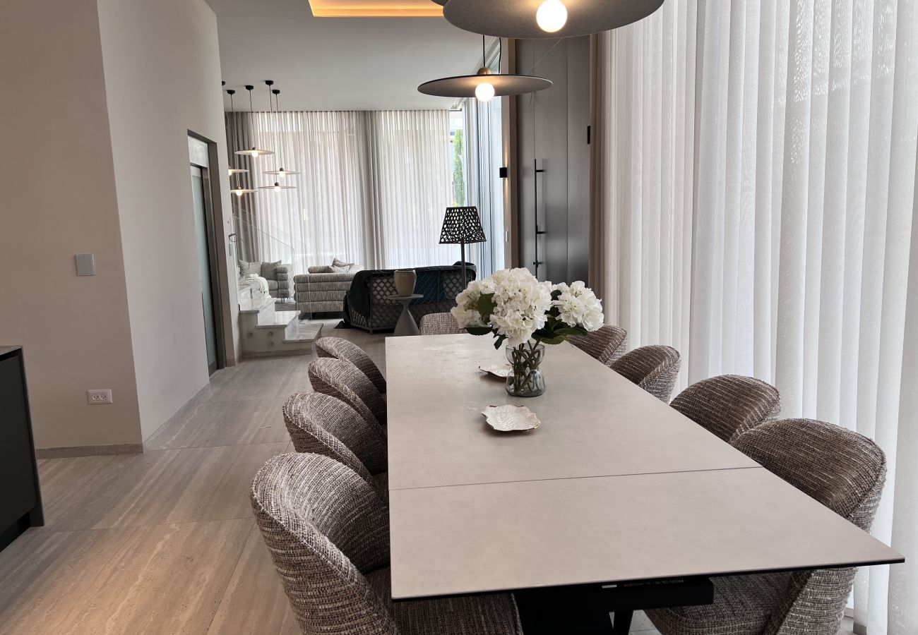 Villa in Herzliya - MAMAD Luxury New Villa with Private Pool by FeelHome
