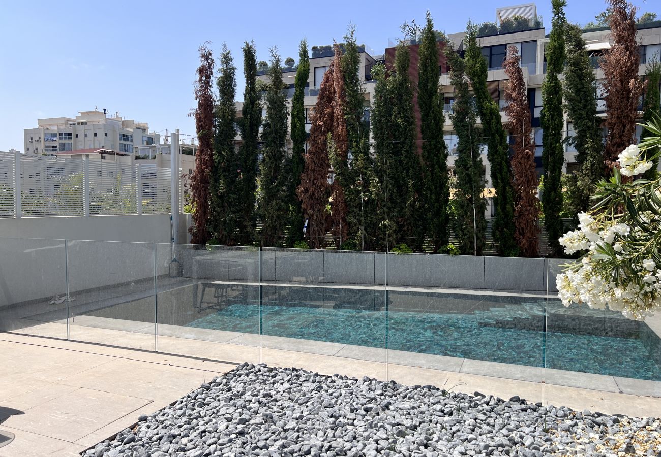 Villa in Herzliya - MAMAD Luxury New Villa with Private Pool by FeelHome
