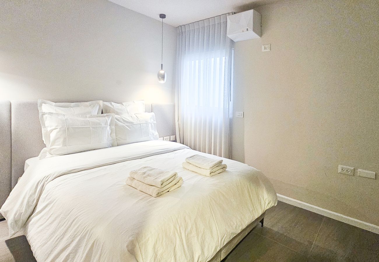 Villa in Herzliya - MAMAD Luxury New Villa with Private Pool by FeelHome