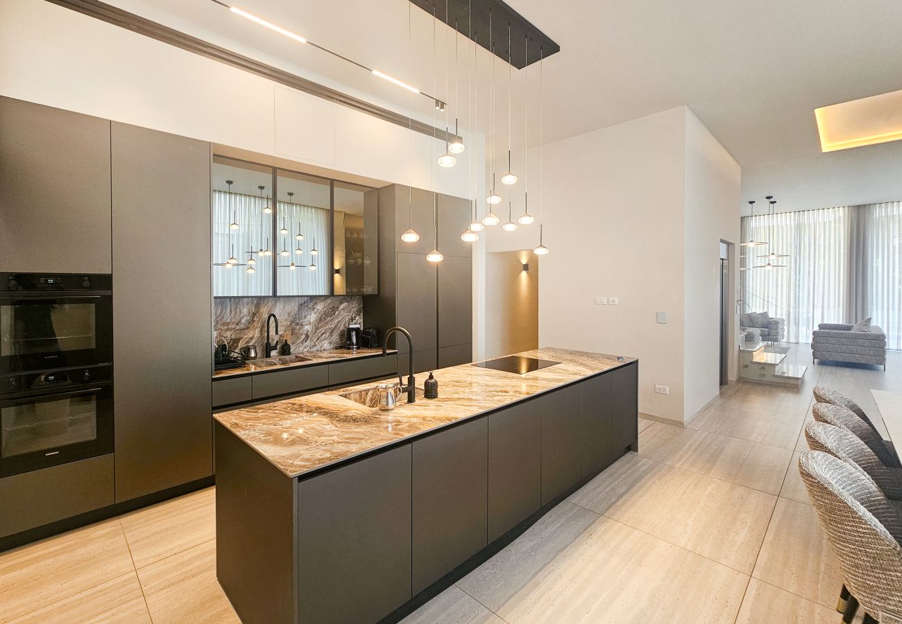 Villa in Herzliya - MAMAD Luxury New Villa with Private Pool by FeelHome