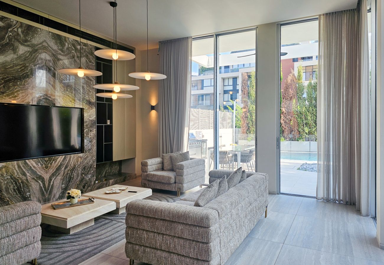 Villa in Herzliya - MAMAD Luxury New Villa with Private Pool by FeelHome