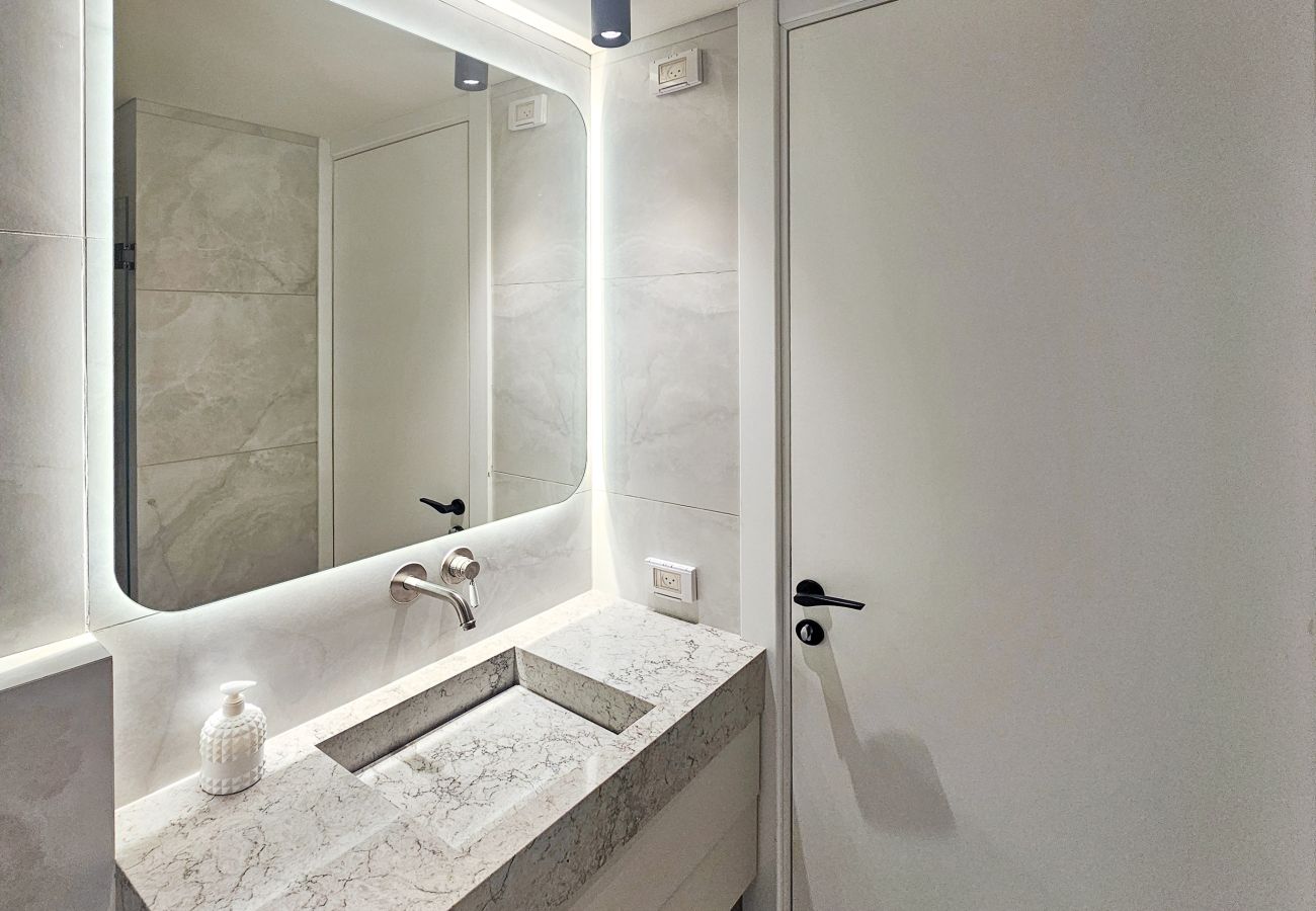 Villa in Herzliya - MAMAD Luxury New Villa with Heated Private Pool by FeelHome