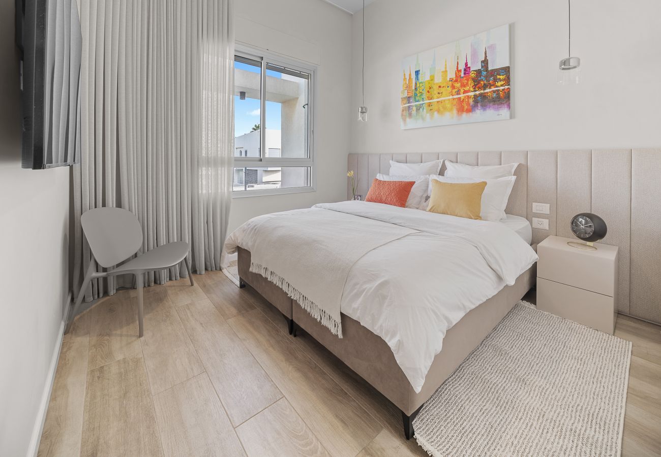 Villa in Herzliya - MAMAD Luxury New Villa with Heated Private Pool by FeelHome